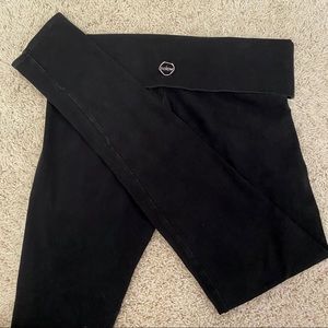 Solow Black Leggings